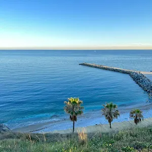 Modern Three-level Near The Sea , Benalmádena España